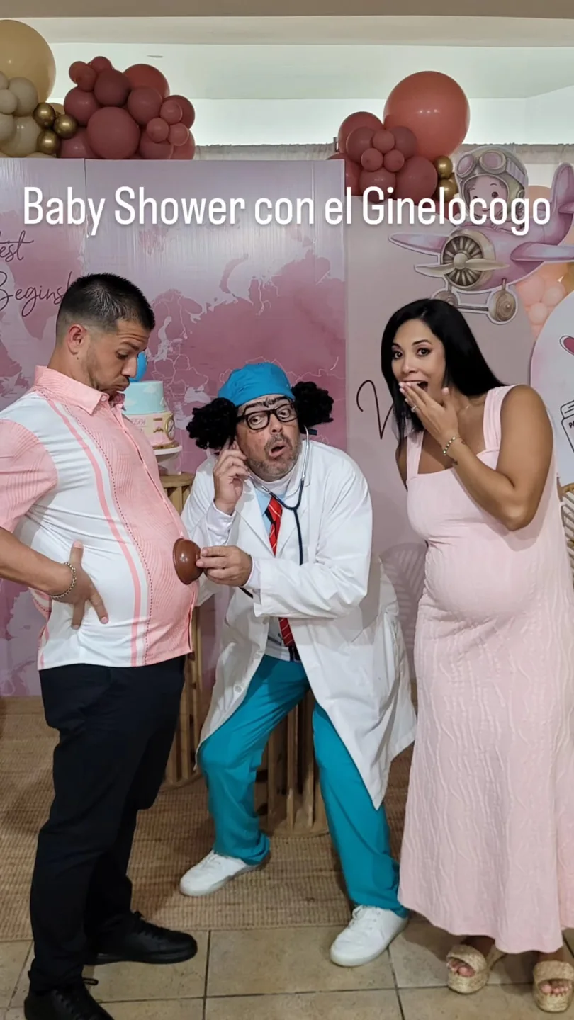 Comedia y participación durante un baby shower