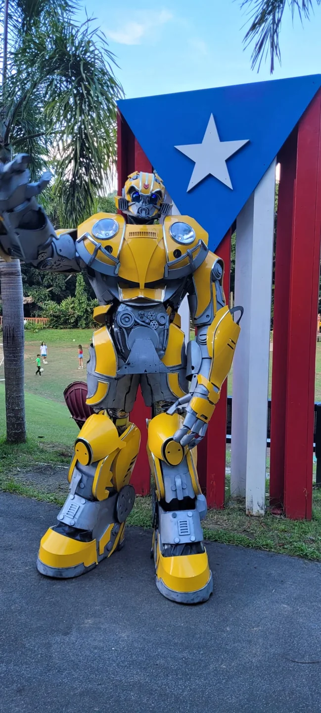 Bumblebee durante una actividad en Puerto Rico
